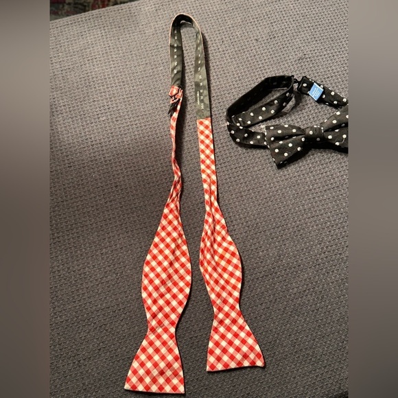 🎉Bow Ties- set of 3 - Picture 5 of 6